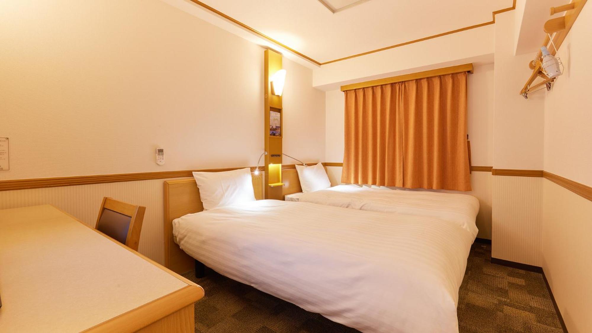 Toyoko Inn Wako-Shi Ekimae Номер фото